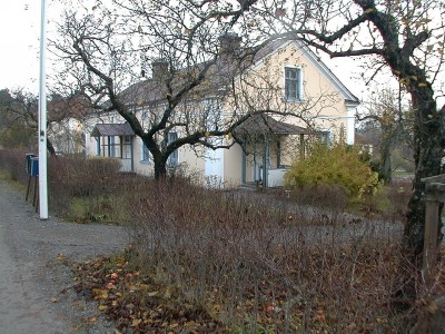tumba hus 48.01.JPG
